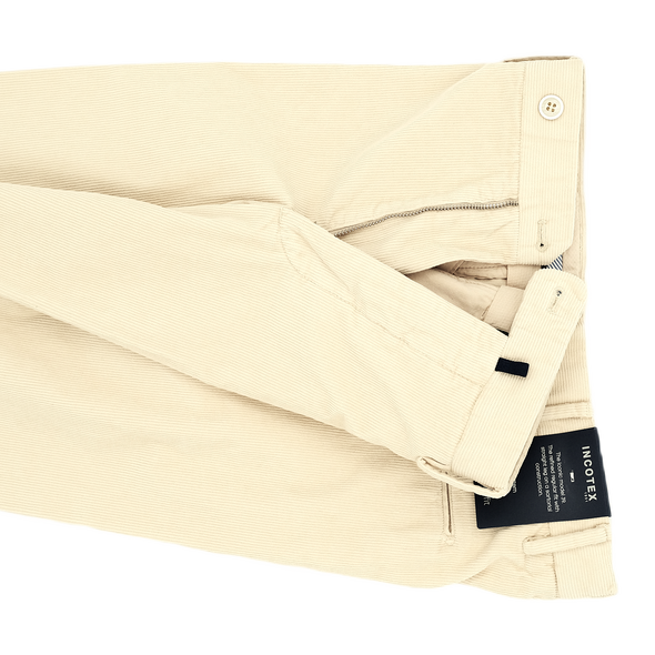 Off white "thin corduroy" chino INCOTEX 39/40927/021