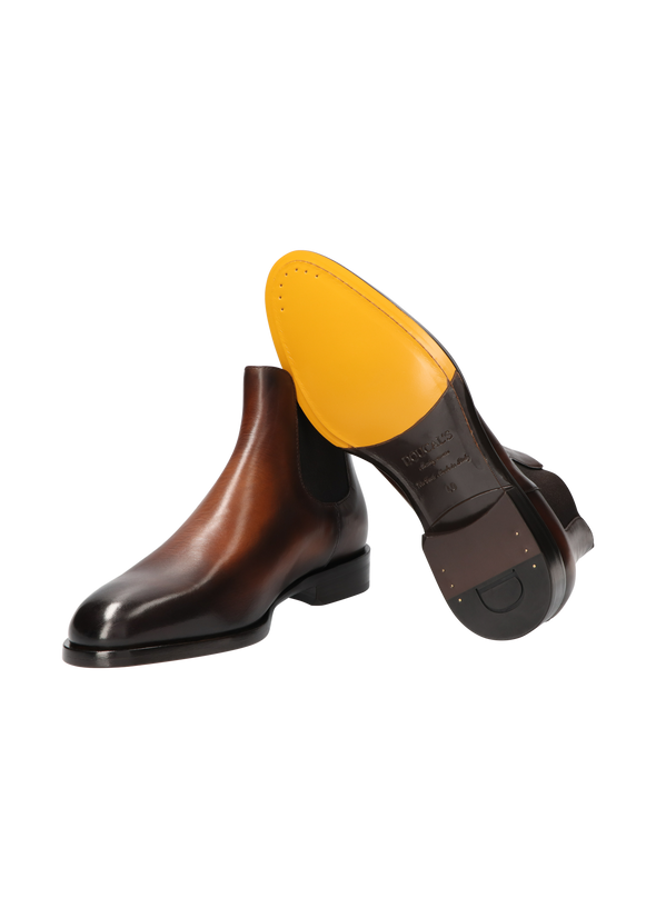 Classic brown chelsea boots DOUCAL'S